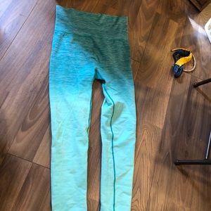 Highwaisted yoga pants